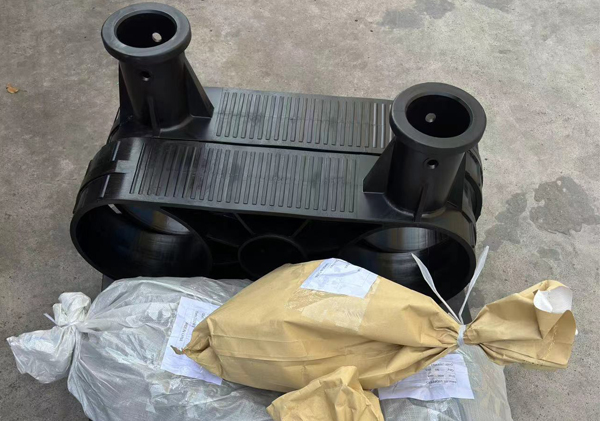 Mm Hdpe Cage Bracket Production And Delivery