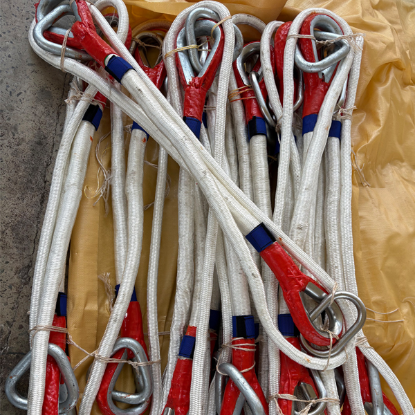 polyester rope with thimble spliced