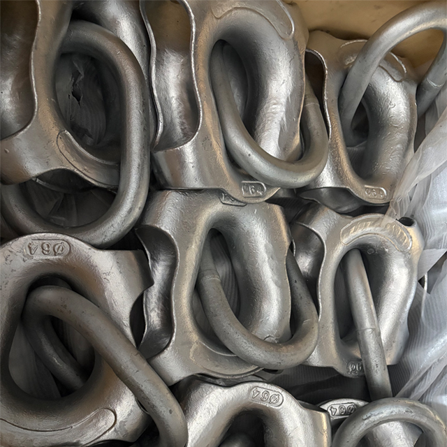 semi enlosed thimble with master link