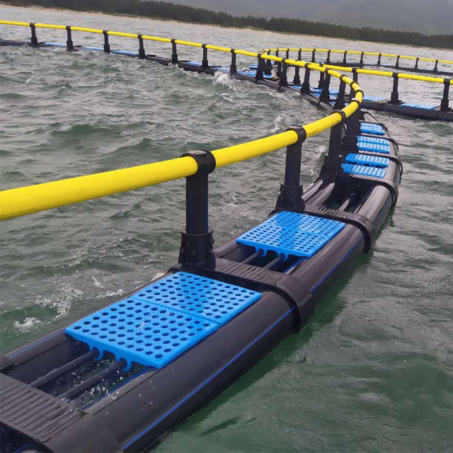 500mm Double Collars Injection HDPE Bracket For Tuna Farm Cage