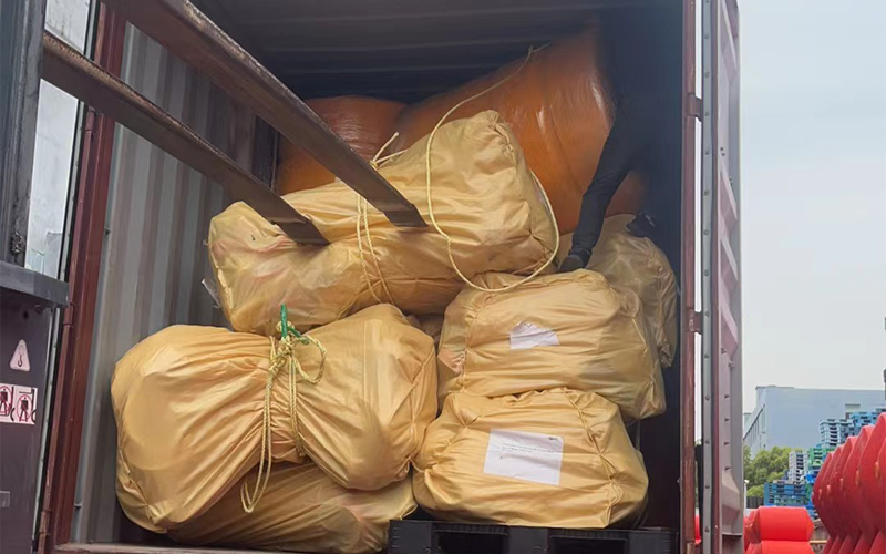mooring products loading
